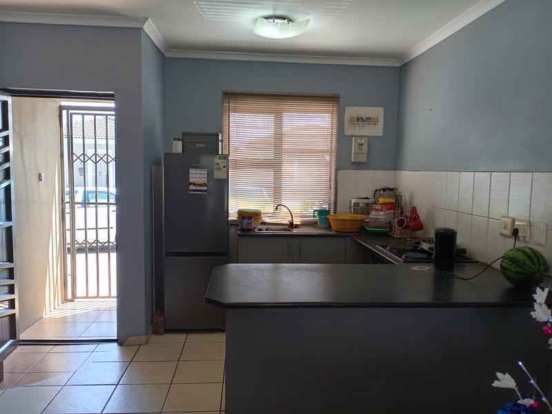 2 Bedroom Property for Sale in Gaylee Western Cape